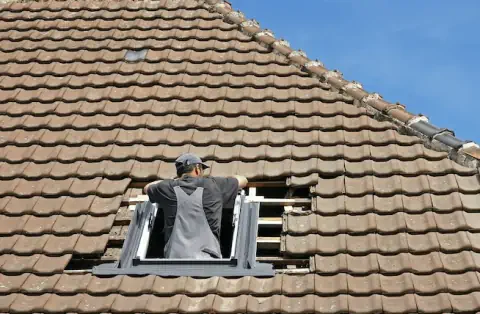 Pose de velux - Neufchâtel-en-Saosnois